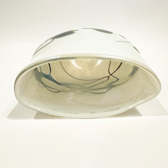 Robert Held Art Glass Vase Signed 6.25" Opalescent w/ Iridescent Blue Purple - Picture 6 of 9